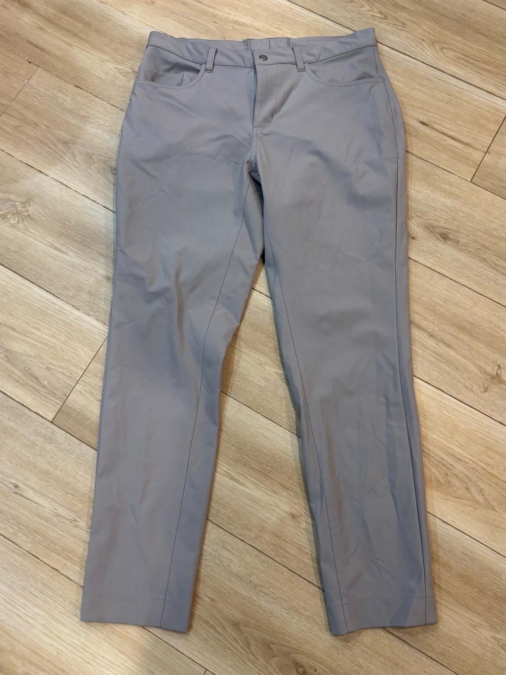 State and Liberty Athletic Fit Stretch Suit Pants Size 34x30 Light Grey Nice